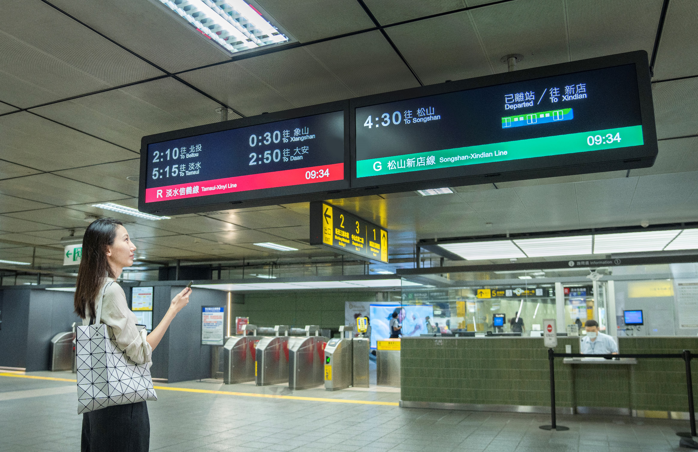 【臺(tái)北捷運(yùn)】TARTAN獨(dú)特長(zhǎng)條型比例顯示器 打造都會(huì)智能車站新風(fēng)貌